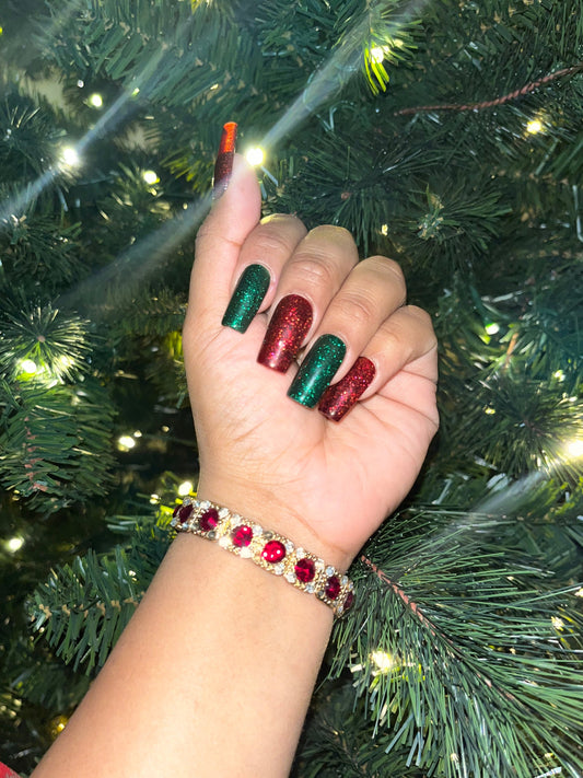 Holly & Jolly